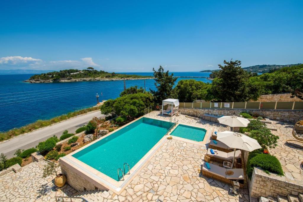 Sea View Suite With Pool Ґайос Екстер'єр фото